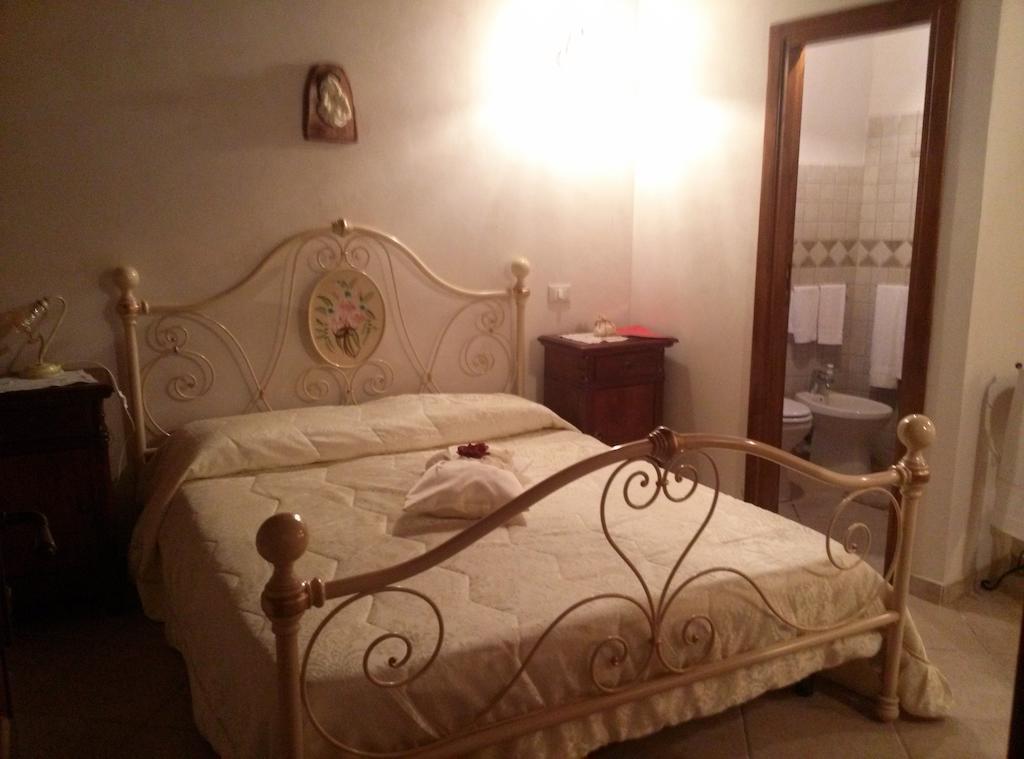 B&B Il Tulipano Sul Lago Colle di Tora Chambre photo
